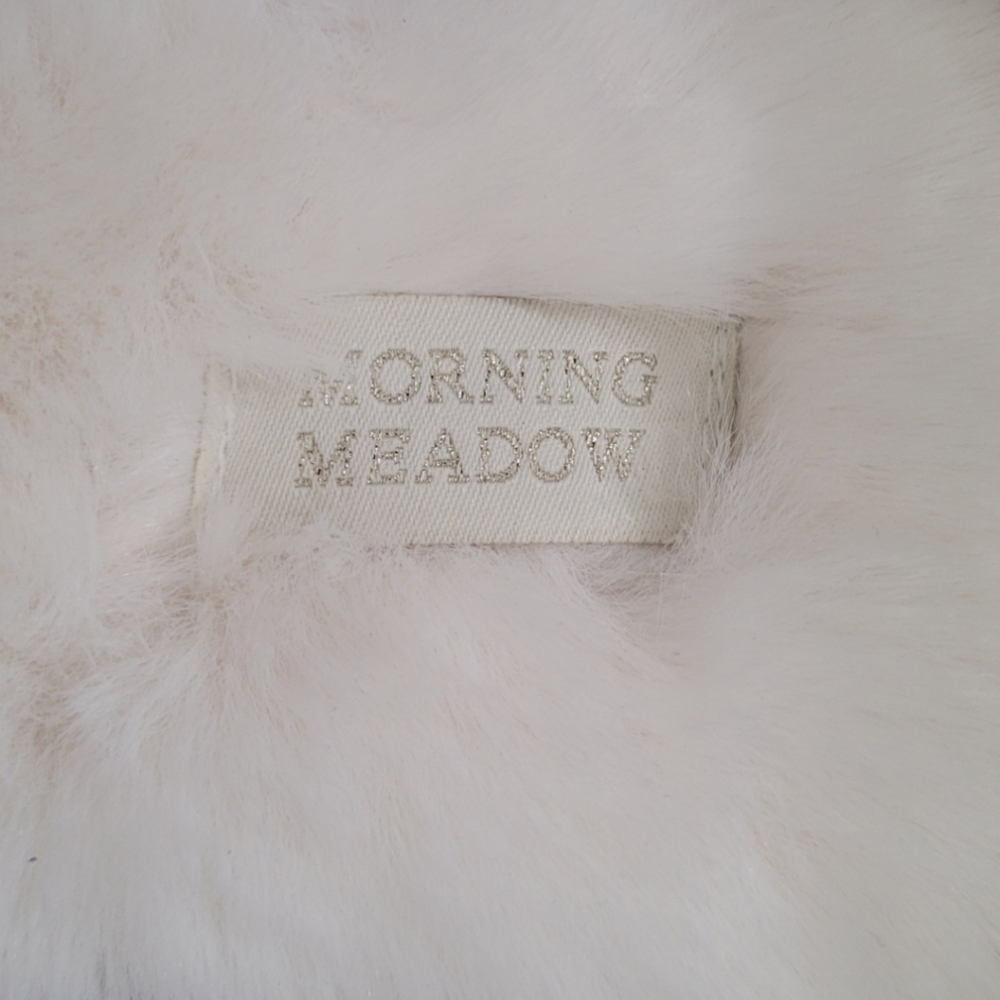 Morning Meadow White Faux Fur Slide Slippers - Picture 4 of 6